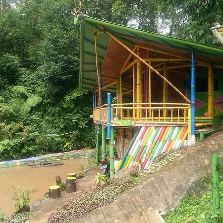 Bamboo Park & Resort Malino ภายนอก รูปภาพ